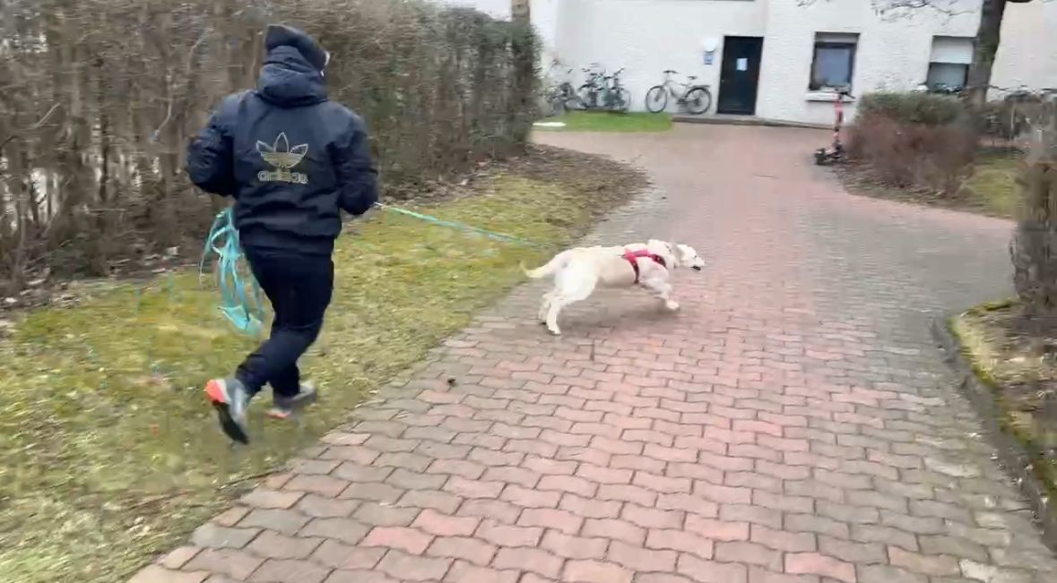 Februar